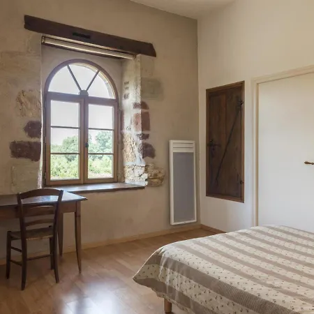 Grand Gite De Charme Avec Cheminee Pres De Montlucon, Jardin, Jeux Enfants, Animaux Acceptes - Fr-1-489-144 * Audes